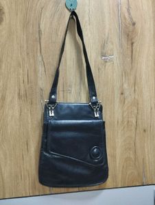 Stylish Sling Bag 🌸