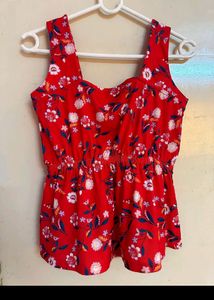 New Trendy Top