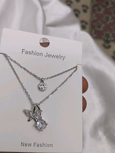 Locket With Chain And Free A Gift 🎁