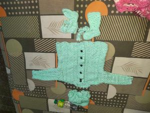 Kids Handknit Crochet Set With Booties Hat