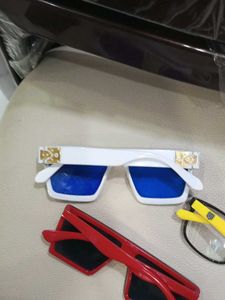 Trendy Sunglasses - 3 Pack