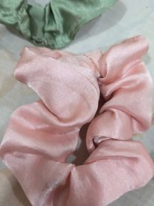 Cute Hair Scrunchies (Set of 2)