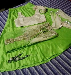 Attractive Kurta, Dupatta Blause Lahanga