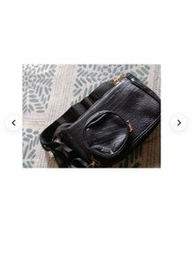 Women&#39;s Black Sling