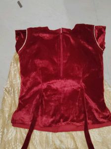 Festive Girls' Ethnic Set