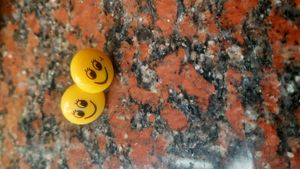 Smile 😃 Earrings Top