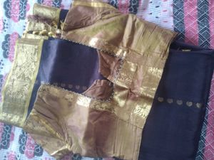 brown colour pure silksaree with blo
