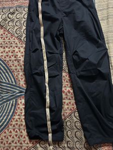 Brand New Black Topten Trackpants ( UNISEX )