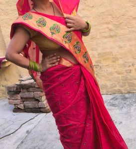 Saree With Golden Blouse