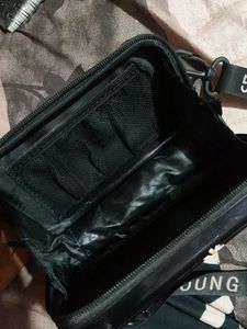 Daisy Crossbody Bag