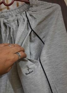 Women&#39;s Lower With Zipper🤍