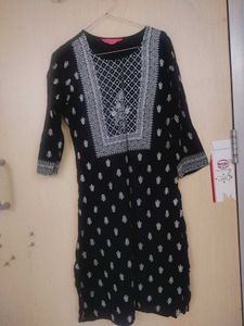 Elegant Black Printed Kurta