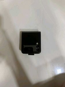Samsung Galaxy Flip3