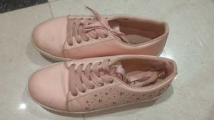 PINK SNEAKERS 50% OFF
