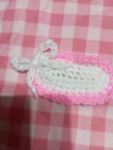 crochet pack of three hair clips
