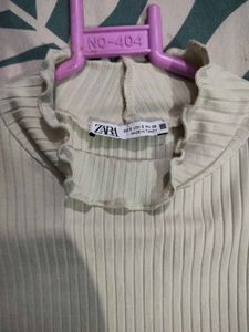 Zara Off White Crop Top