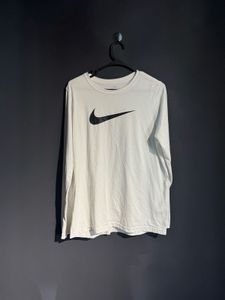 Nike Long Sleeve Tee Compression