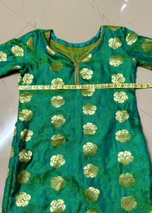 Elegant Green Floral Kurta✨