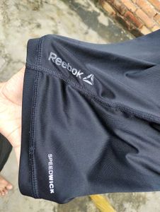 REEBOK Yellow &amp; Black T-Shirt