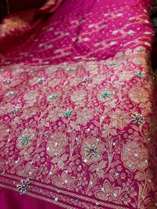 Pure banarsi Pink Embroidered Saree