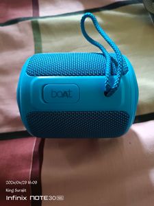 boAt Stone 350 Bluetooth Speaker