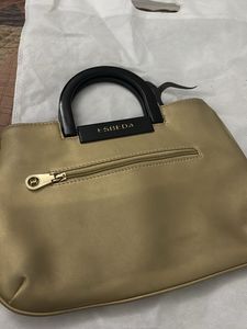Esbeda Handbag