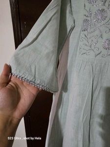 Elegant Embroidered Kurta FITS (38-39)