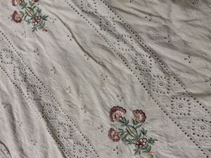 XXL Cream Embroidered Kurti