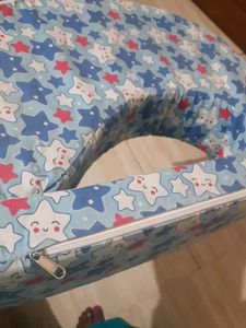 Finding Pillow Babyhug