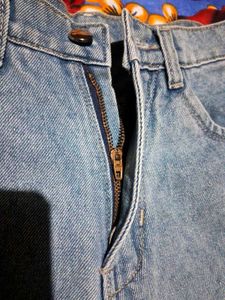 High Quality Ripped Denim Shorts