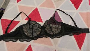 Hunkemoller Lace Bra 36F