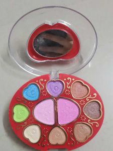 TIYA Makeup Palette