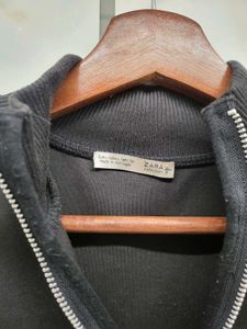 Zara Black Zip-Up Sleeveless Mock Neck Top