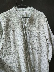 Green Leaf Print Smocked Blouse