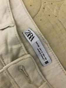 Zara Cream in Colour Highrise Jeans Waist 28-30