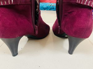 Maroon Pointed Heels Boots WIth Zip