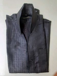 Men's Black Dress Shirt - Size Large