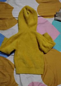 Yellow Graphic Print Hoodie Age 3 To 5 Can Wear