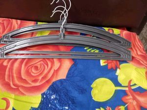 6 Pcs Clothes HAngle Combo