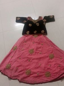 Velvet Blouse N Matka Silk Lehenga