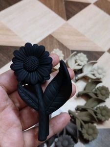Flower Hair Claw Clips Set Of 2
