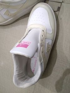 Women White Sneakers