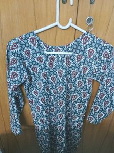 Patterned Long Sleeve Top