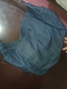 Stylish Denim Sling Bag with Pockets