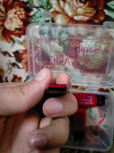 32GB USB Flash Drive Working