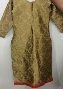 Gold Embellished Kurti