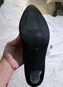 Black Pointed Toe Heels