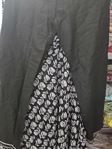 Floral Print Kurta Pillzo Set With Dupatta Size av