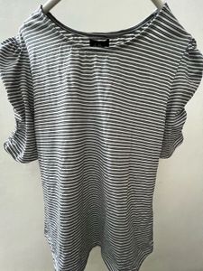 Striped Puff Sleeve Top