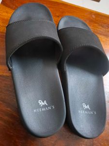 Neeman&#39;s Black Eco Slides Size 41
